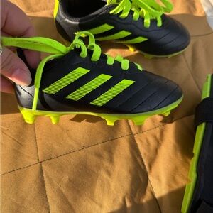 Adidas Kids Sneakers - Black and Neon Yellow